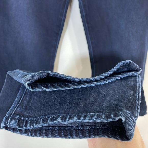 NWOT. J Brand 28 9.5” Mid-rise Dark Wash Slim  Fit Jeans. - Picture 9 of 12